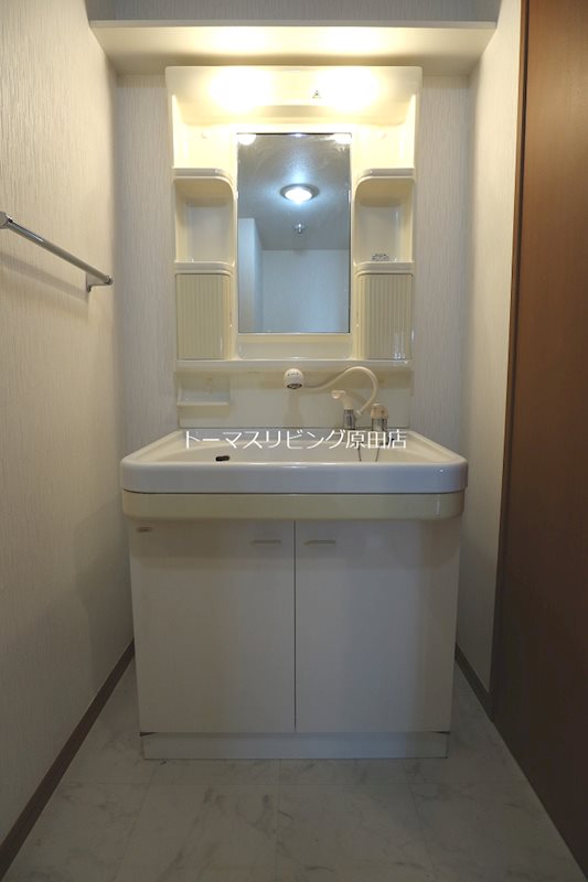 洗面設備　403号室写真