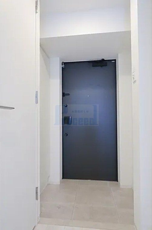 玄関　※別部屋参考写真※現況優先です