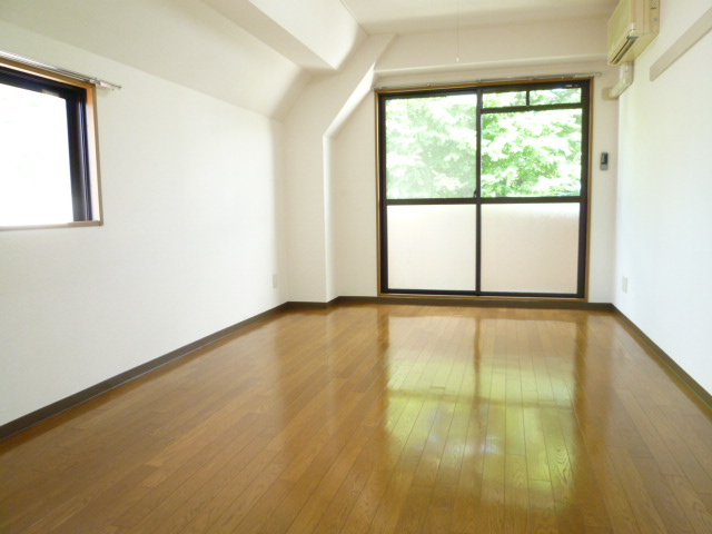 居室・リビング　居室