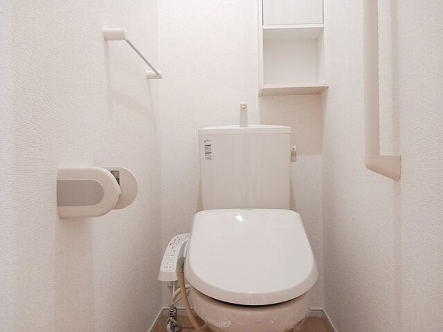 トイレ　ゆったりとした空間のトイレです