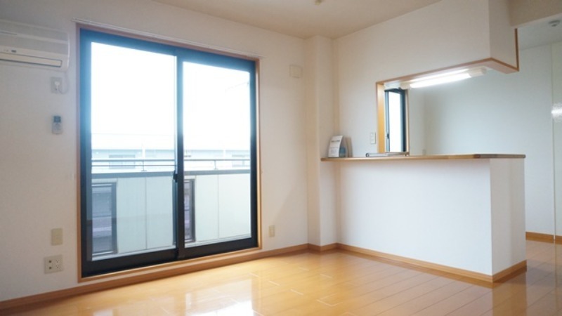 居室・リビング　図面と現状に相違がある場合には現状を優先