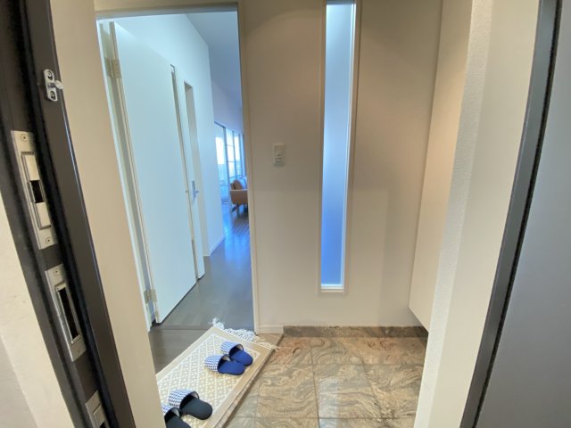 玄関　イメージ写真