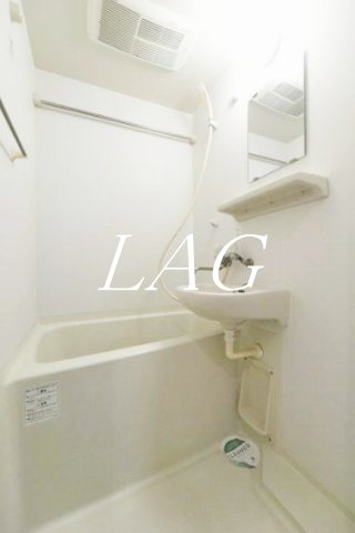 バス・シャワールーム　お風呂です。