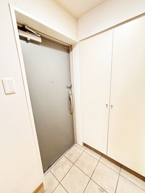 玄関　物件画像