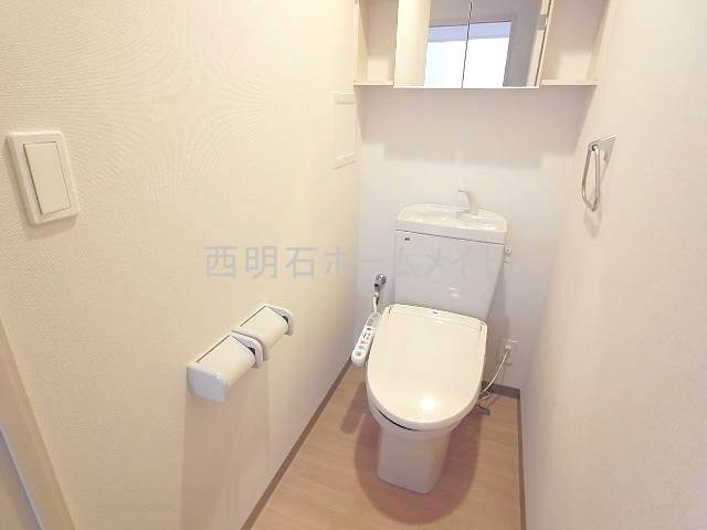 トイレ　トイレ