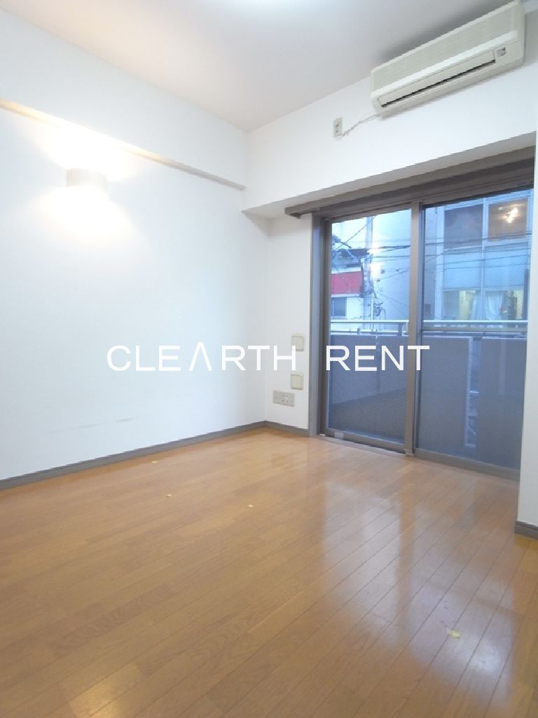 居室・リビング　同タイプ別住戸写真となります。現況と異なる場合がございます。