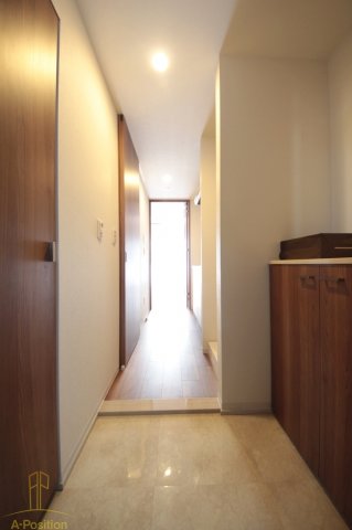 玄関　クレストコート靭公園