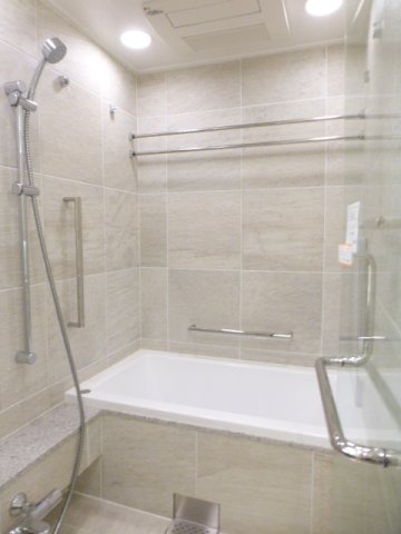 バス・シャワールーム　バス※別部屋参考写真