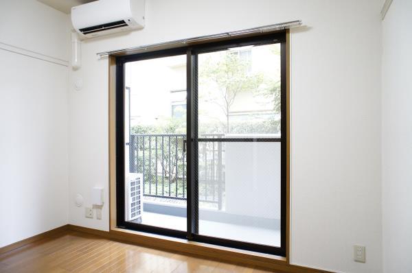 居室・リビング　おしゃれな居間です