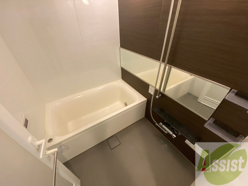 バス・シャワールーム　お風呂です！一日の疲れを癒してくださいね！