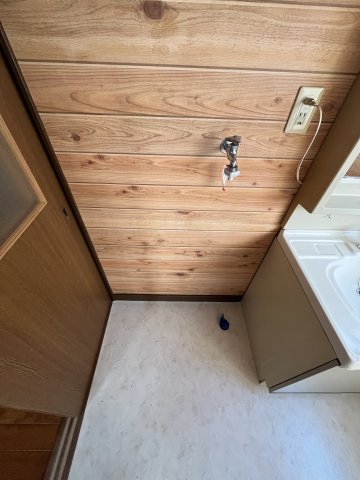 その他設備　室内洗濯機置き場です