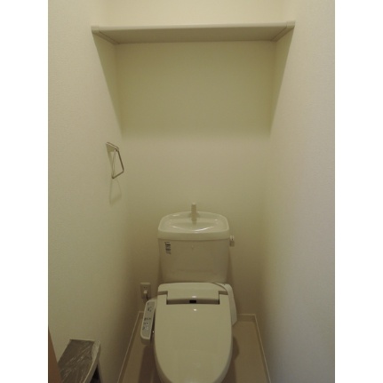 トイレ　※別部屋の参考写真です。