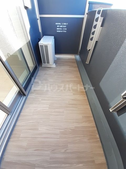 バルコニー　バルコニー