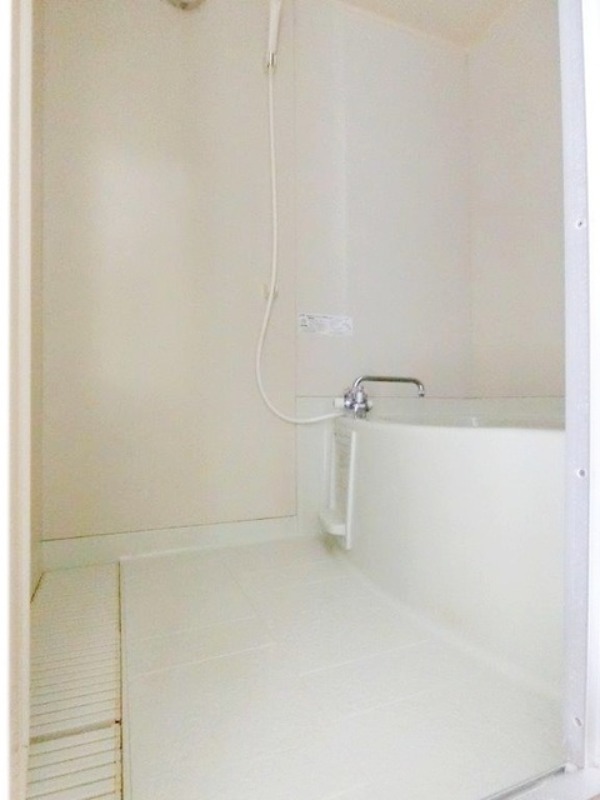 バス・シャワールーム　図面と現状に相違がある場合には現状を優先