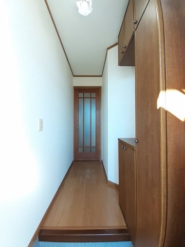 玄関　落ち着いた玄関です