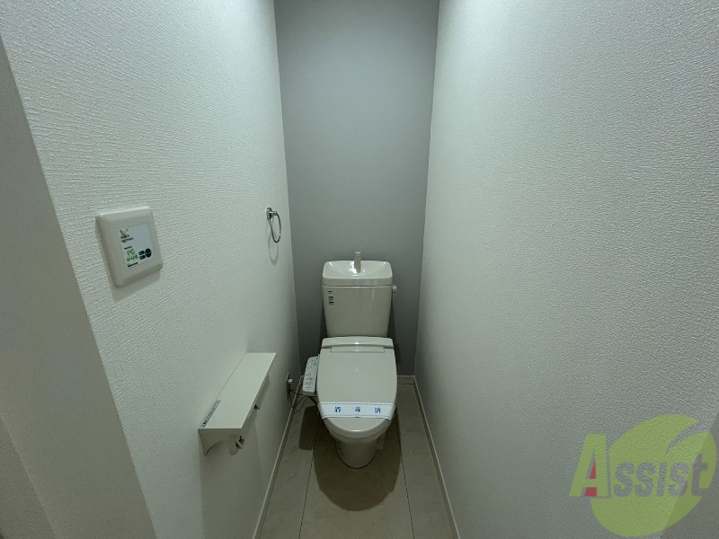トイレ　トイレは温水洗浄便座となっており、ついつい長居してしまいます