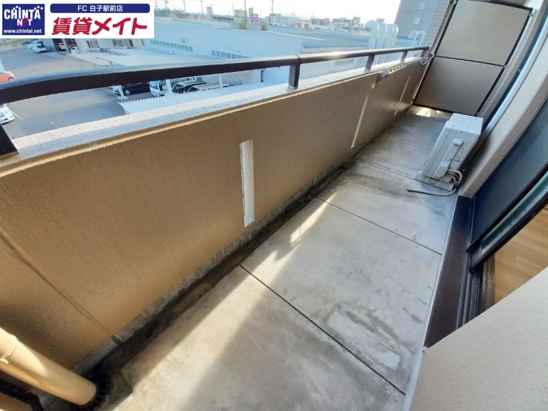 バルコニー　別部屋参考写真です