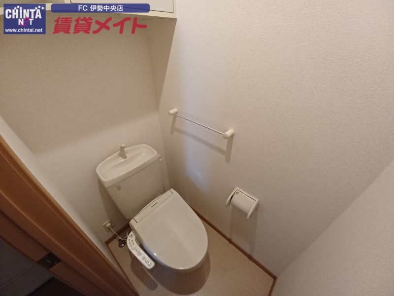 トイレ　同型画像参考