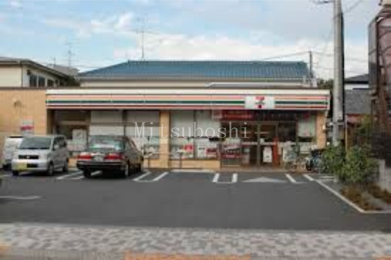 コンビニ　セブンイレブン世田谷駒留通り店（コンビニ）まで335m