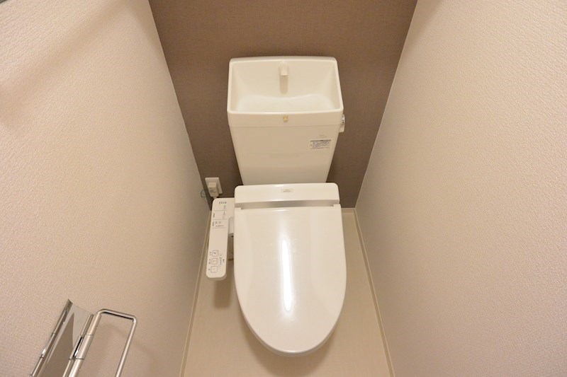 トイレ　トイレ
