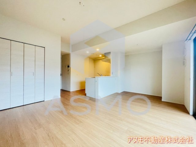 居室・リビング　同マンション別部屋　参考写真