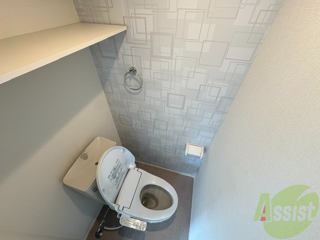 トイレ　トイレは、シンプルなデザインとなっております。