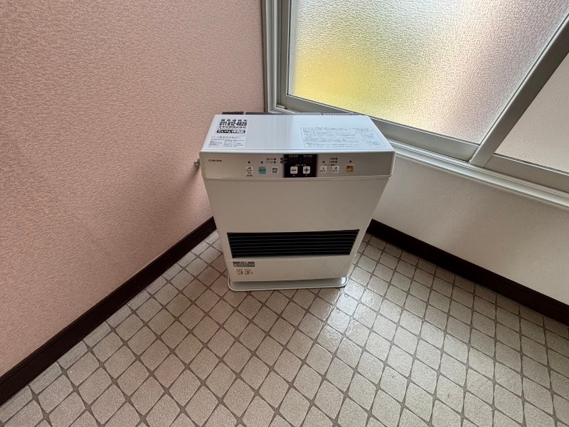その他設備　灯油暖房です。札幌の寒い冬もこれで大丈夫！