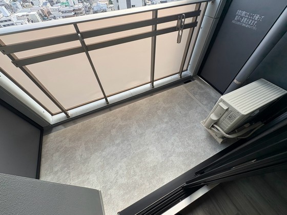バルコニー　※他部屋の写真となります。