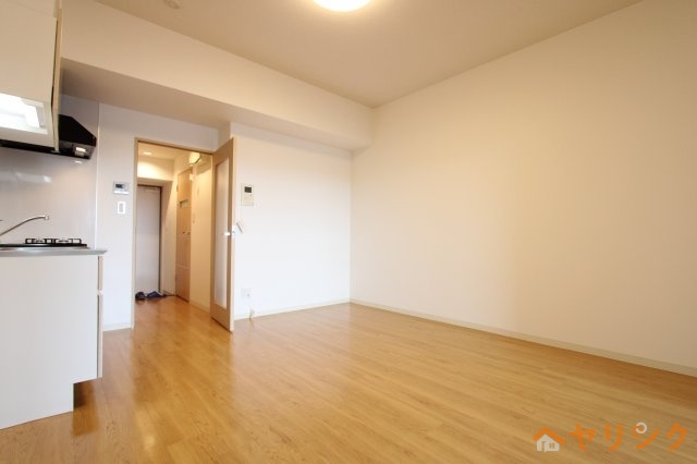 居室・リビング　画像は反転タイプのお部屋です。