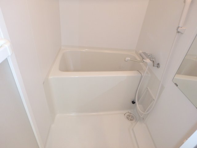 バス・シャワールーム　他のお部屋の参考写真となります。