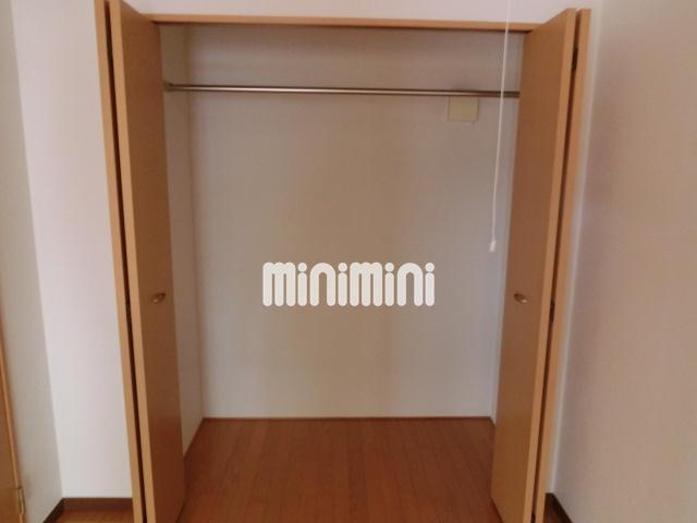 収納　洋間のクローゼット