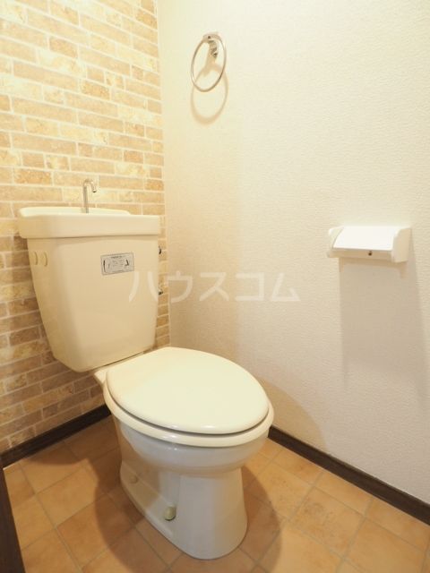 平安ビルのトイレ写真