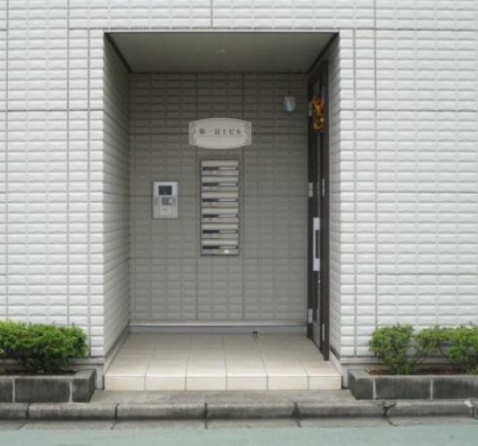 西武池袋線 清瀬駅 徒歩3分 3階建 築14年の外観写真