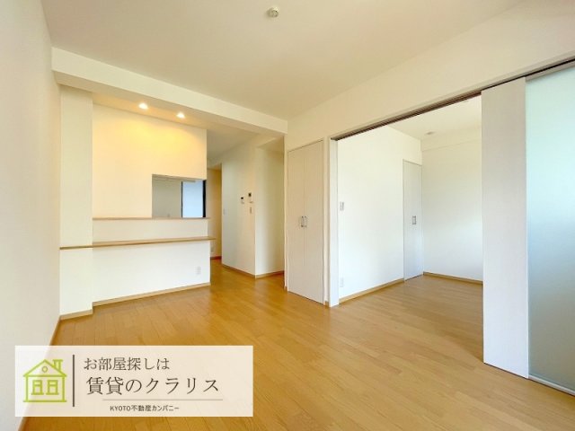 KISA・CARINAの居間写真