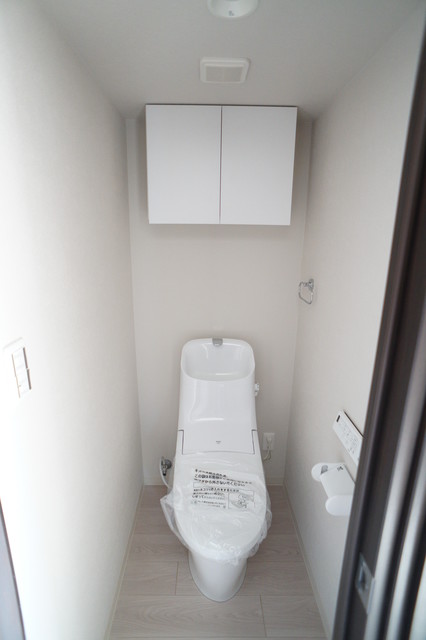 トイレ　同タイプ参考写真
