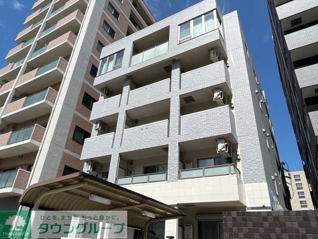 仙台市地下鉄東西線 宮城野通駅 徒歩7分 5階建 築13年の外観写真