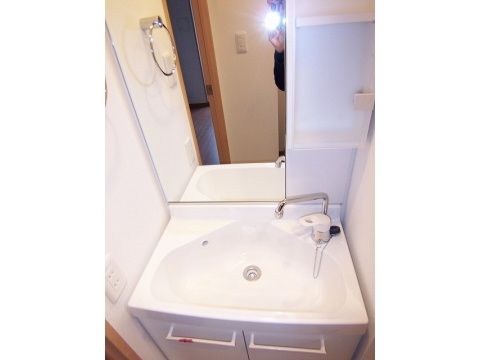 洗面設備　（別タイプ参考写真）アルテシモリンクベリス　北区滝野川6