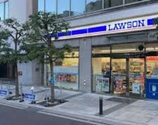 コンビニ　ローソン 白金高輪駅前店（コンビニ）まで419m