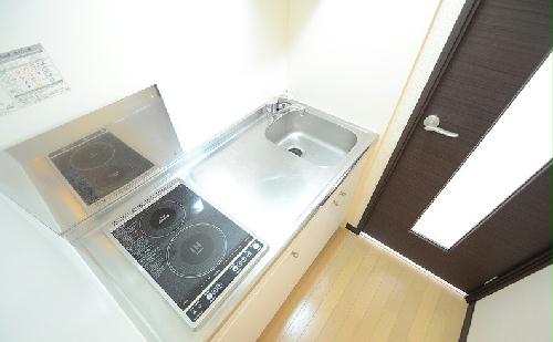 キッチン　備品や設備仕様は号室等により異なります現地をご確認下さい。