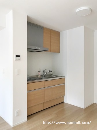 キッチン　IHクッキングヒーター付システムキッチン