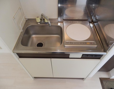 キッチン　※　室内写真は前回募集時（または入居前）撮影のものです。