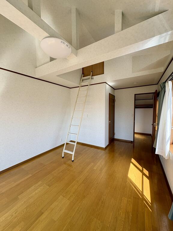 その他　ロフトへ上がる階段