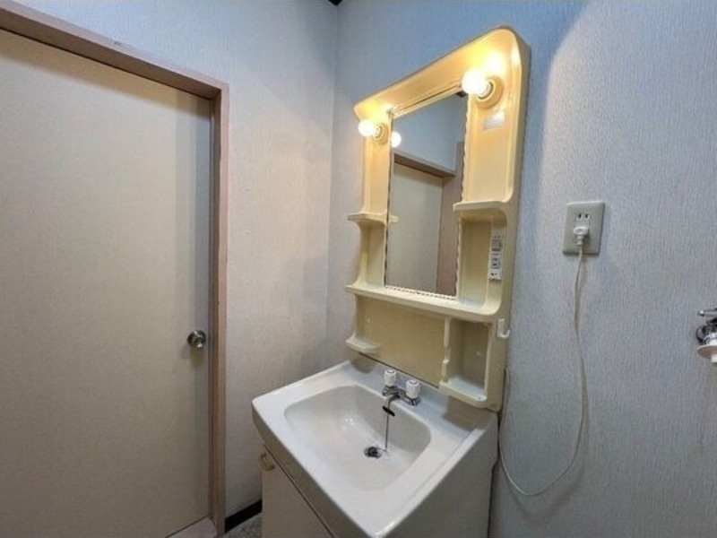 洗面設備　図面と現状に相違がある場合には現状を優先