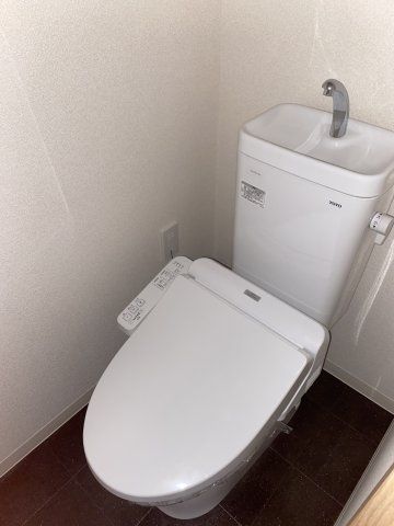 【富士市緑町のマンションのトイレ】