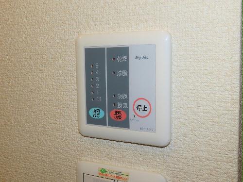 洗面設備　浴室乾燥機能付き