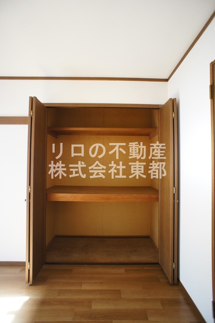 収納　奥行のある収納付です！増えがちな荷物をもスッキリ収納できます