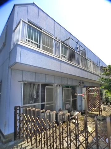 足立区西新井本町のマンションの建物外観