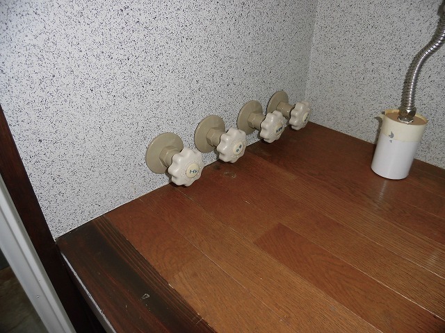 その他設備　水抜き詮