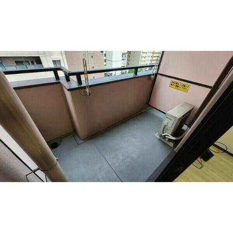 バルコニー　ベランダ