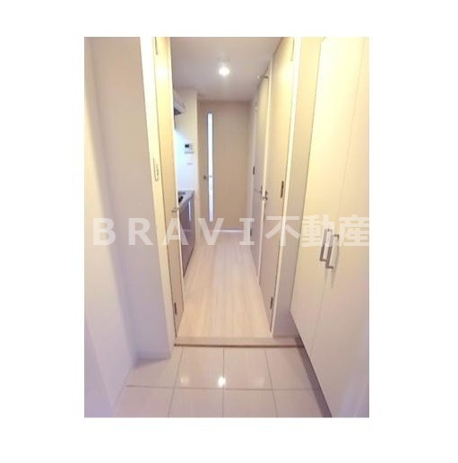 玄関　【コンフォリア心斎橋EAST】落ち着いた玄関です